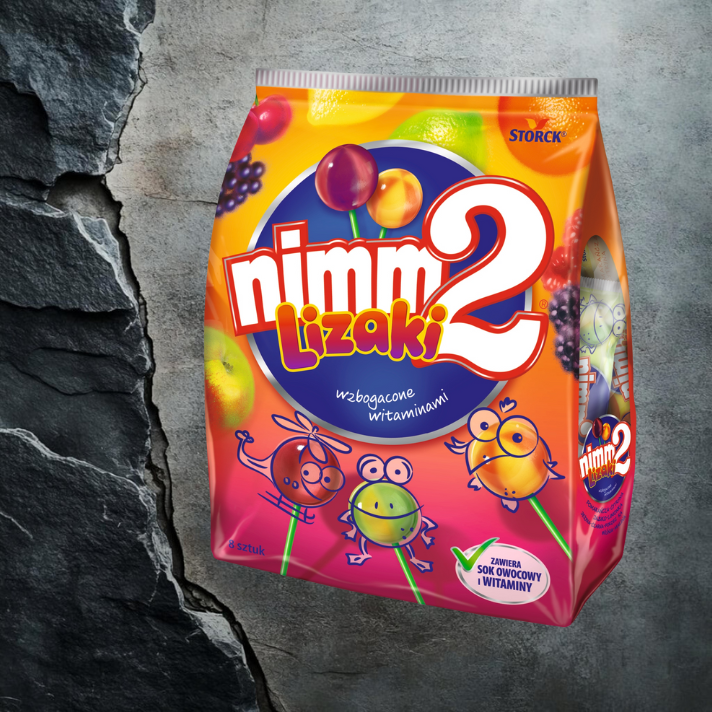 nimm2 lizaki wzbogacone witaminami oraz sokiem w 4 owocowych smakach