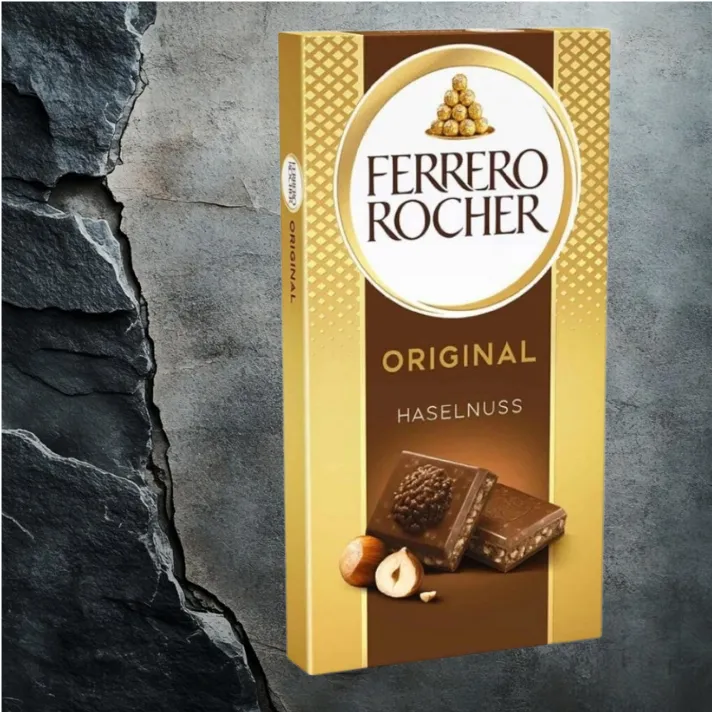 Ferrero Rocher czekolada mleczna z orzechami laskowymi 90g